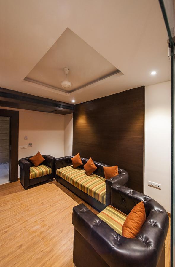 Hotel Atharva Ujjain Exterior photo