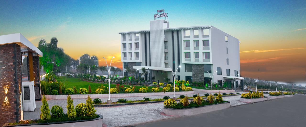 Hotel Atharva Ujjain Exterior photo